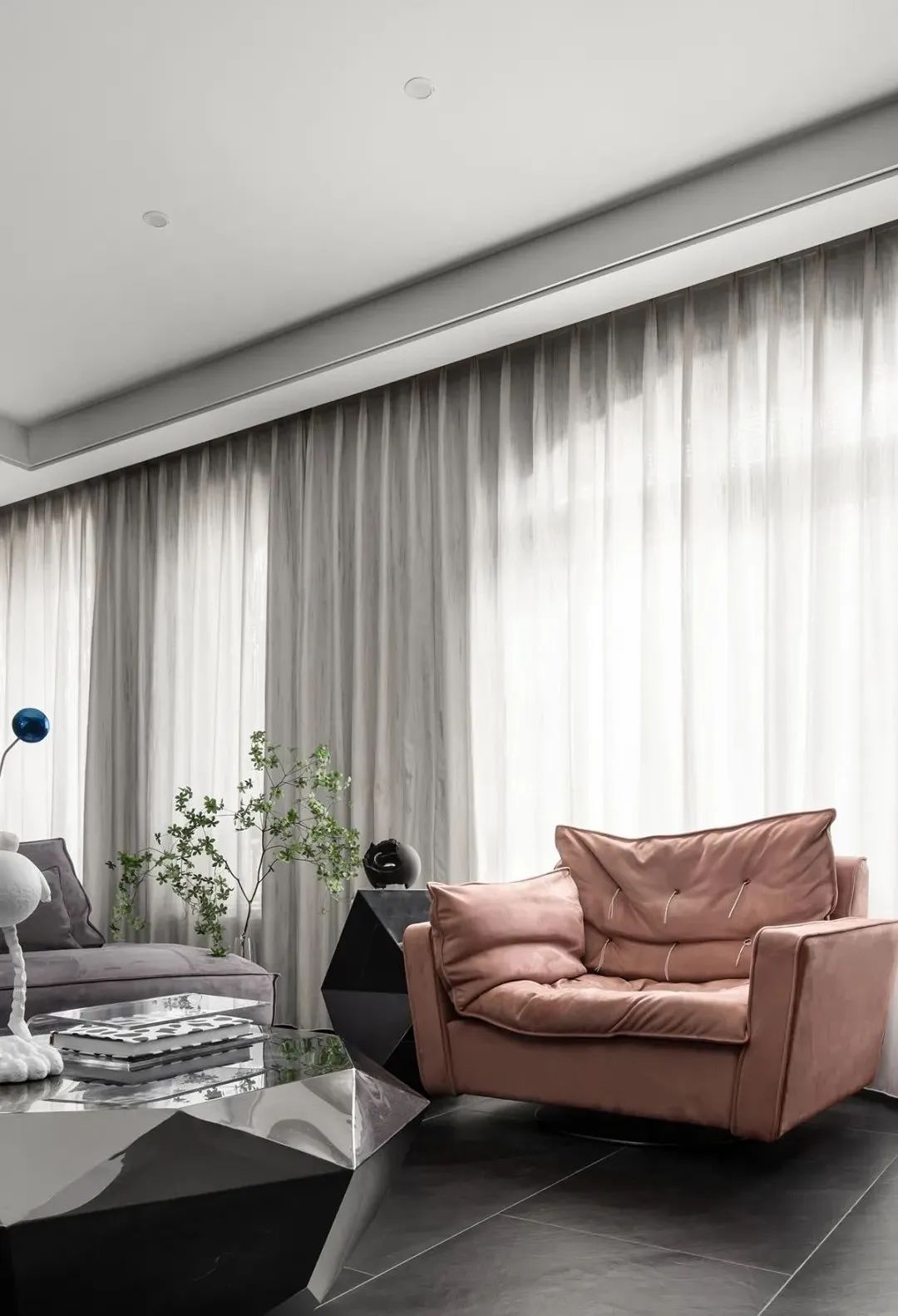 255㎡简约精致的私宅，静谧且有深度！-6