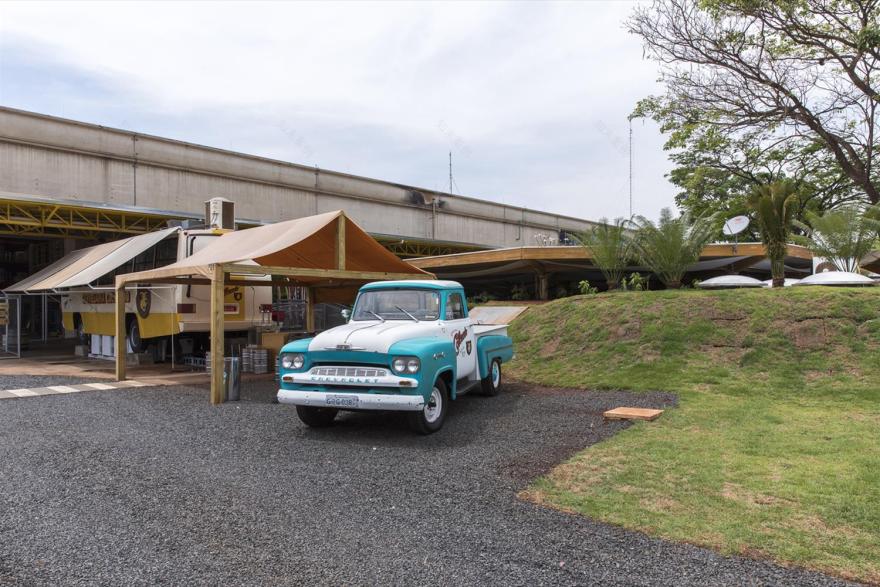 Toca do Urso · 绿色可持续的创新酒吧设计-31