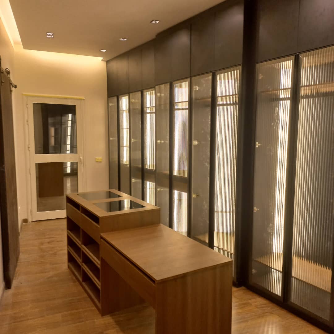 Opal Noir Dressing-0