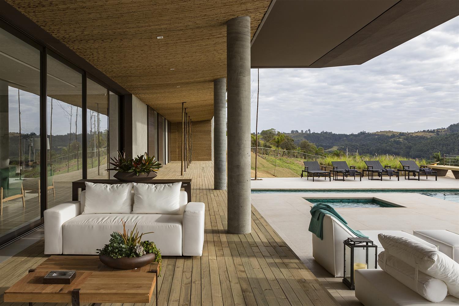 巴西钢木混凝土住宅-23