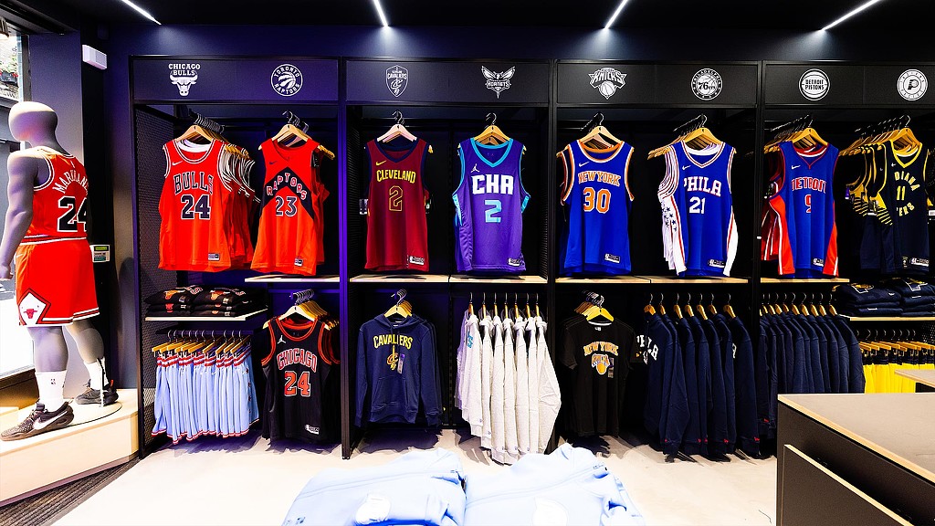 NBA 伦敦旗舰店-2