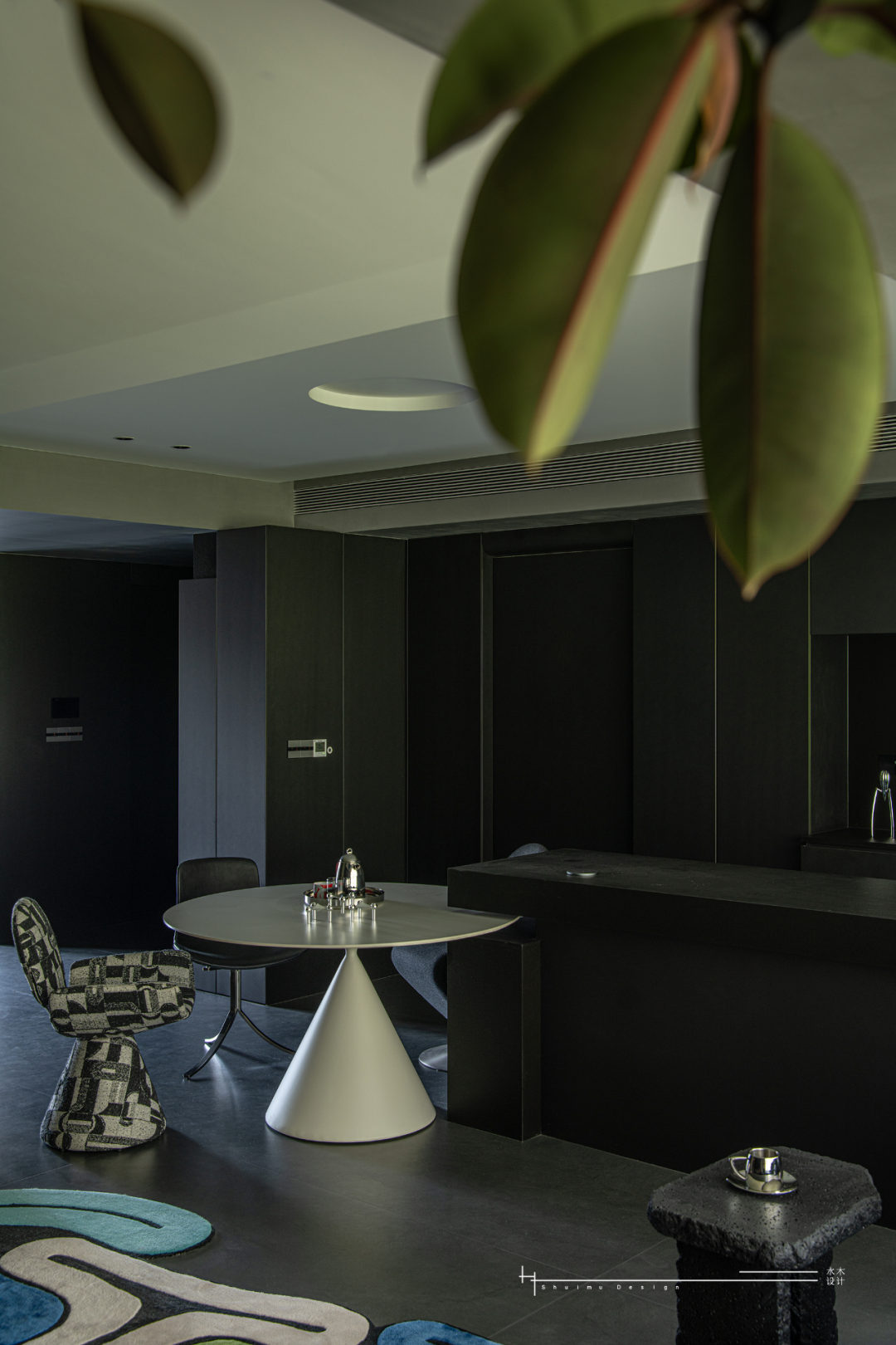 金地峯汇 · 静态张力,暗调中的美学叙事丨Ale.team-12