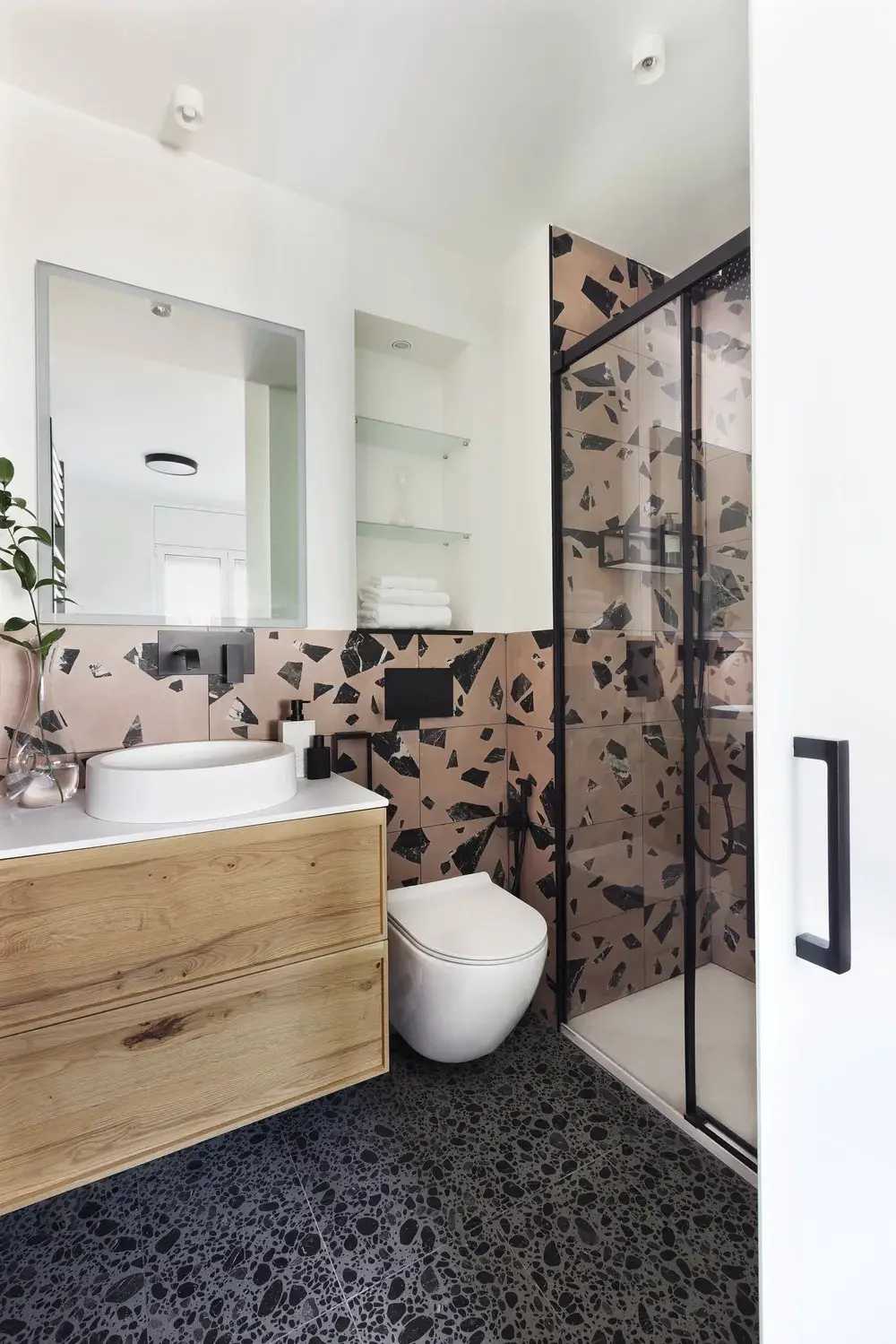 西班牙海滩上具有多元文化底蕴的 100 平米公寓-13