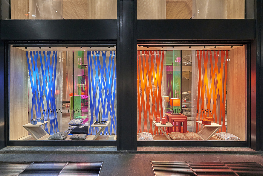armani casa christmas window display 2017-9