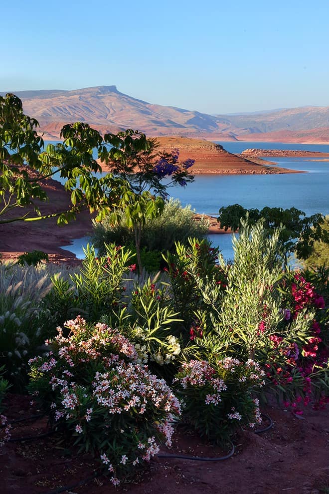 Bin El Ouidane湖畔的变色龙别墅丨摩洛哥丨Zin Archi（Zineb Cherkaoui创立）-5