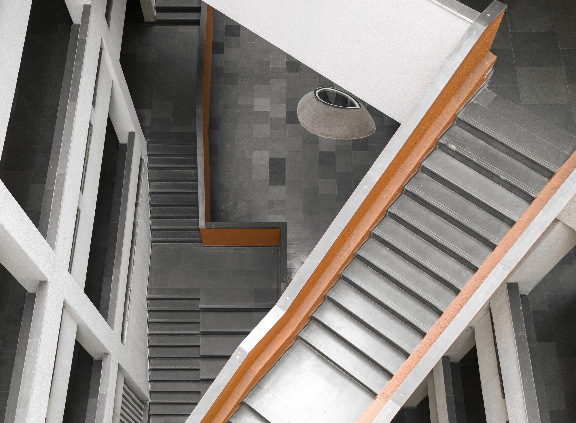 Veermata Jijabai Technological Institute Student Housing / MO-OF-20