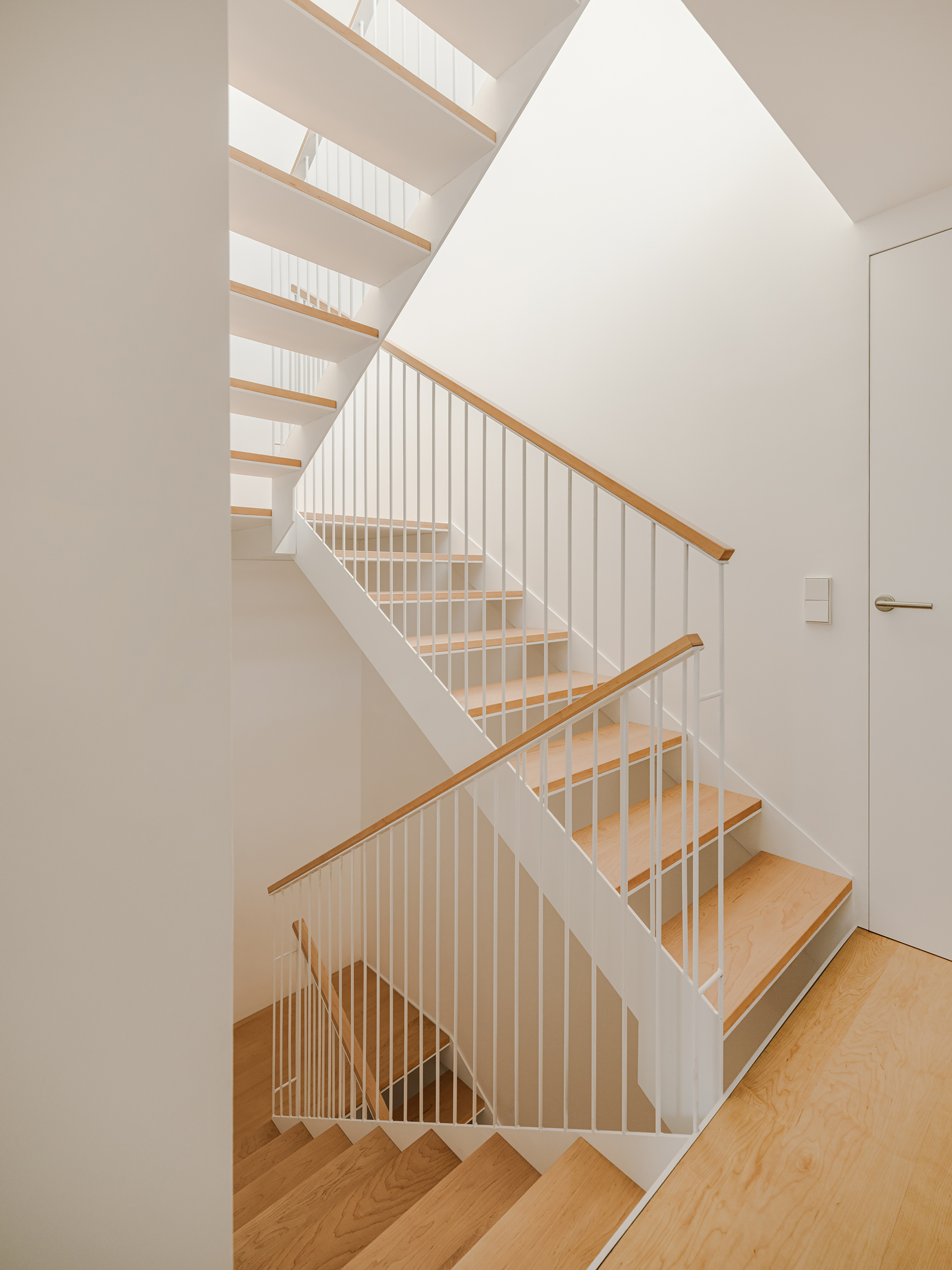 巴塞罗那之家丨西班牙丨VVAA studio-25