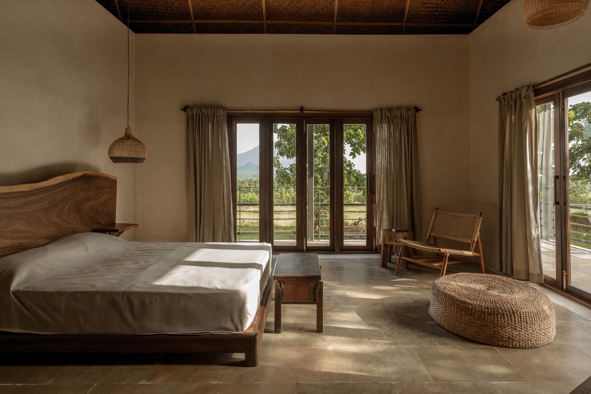 宁静号，火星（备注：ma+rs推测是mars即火星的一种不太规范表达，Serenity常见含义为宁静号，比如国际空间站的宁静号节点舱就叫Node 3 Serenity ） 丨印度-46