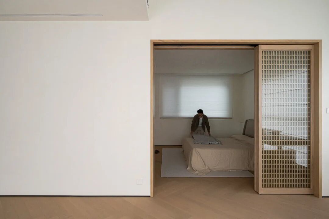 BENSONDESIGN原创设计丨400㎡被自然环绕的极简别墅-85