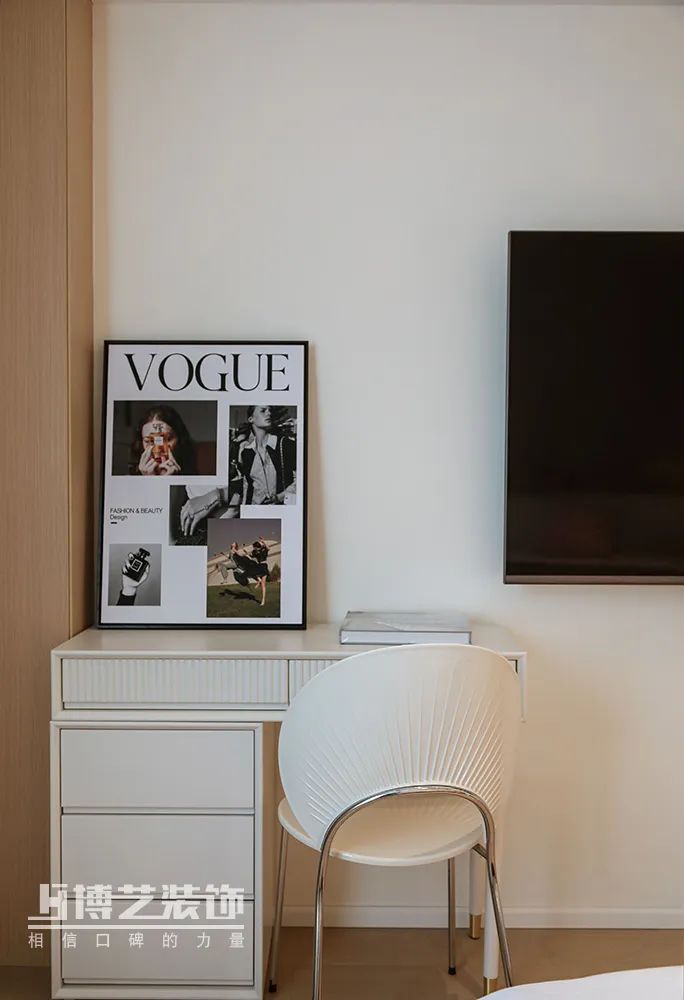 奶油风河畔名邸,春日浪漫居家空间丨博艺装饰-34