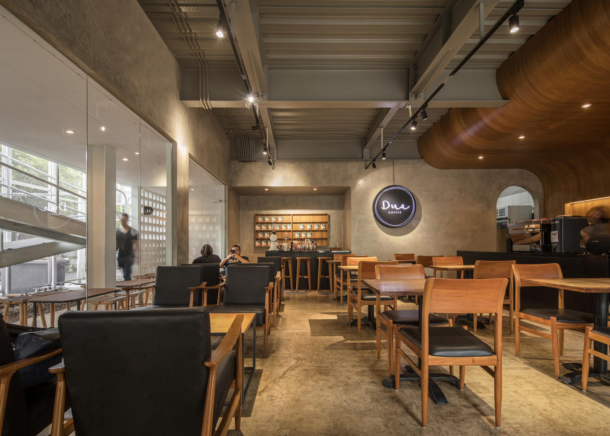 HL Building / BASIO-26