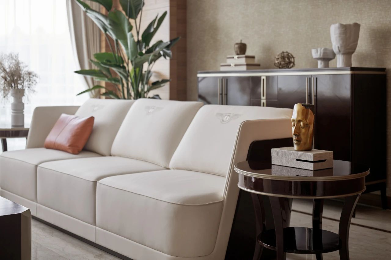 杭州和洛空间设计 | 700㎡港式别墅,精致木质栖所诠释怀旧情怀-2