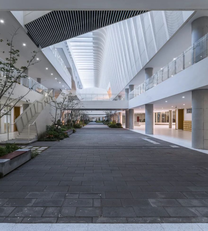 体块丰富的教学综合体:上海世外教育附属相城高新区实验小学-37