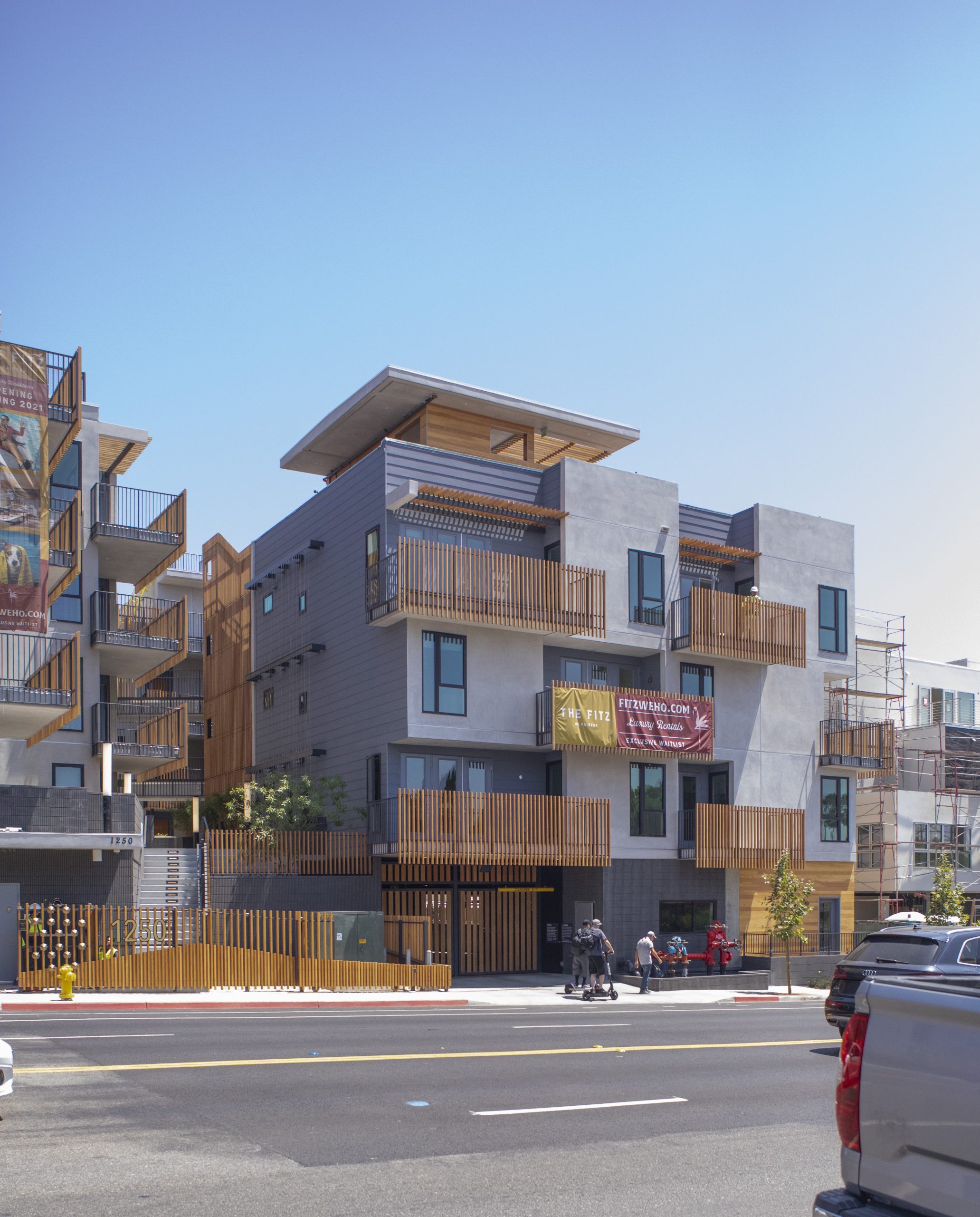 

		.wp-custom-logo .site-container .title-area {
			max-width: 90px;
		}
		
		.wp-custom-logo .title-area {
			padding-top: 11.176470588235px;
		}
		
-1