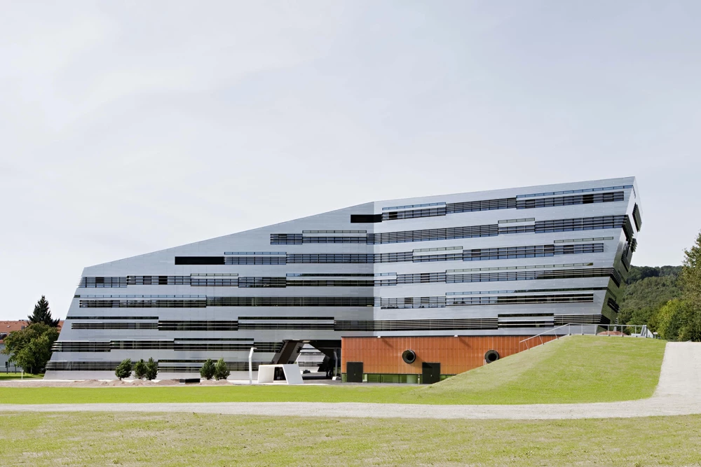 奥地利林茨科学园建筑群-32