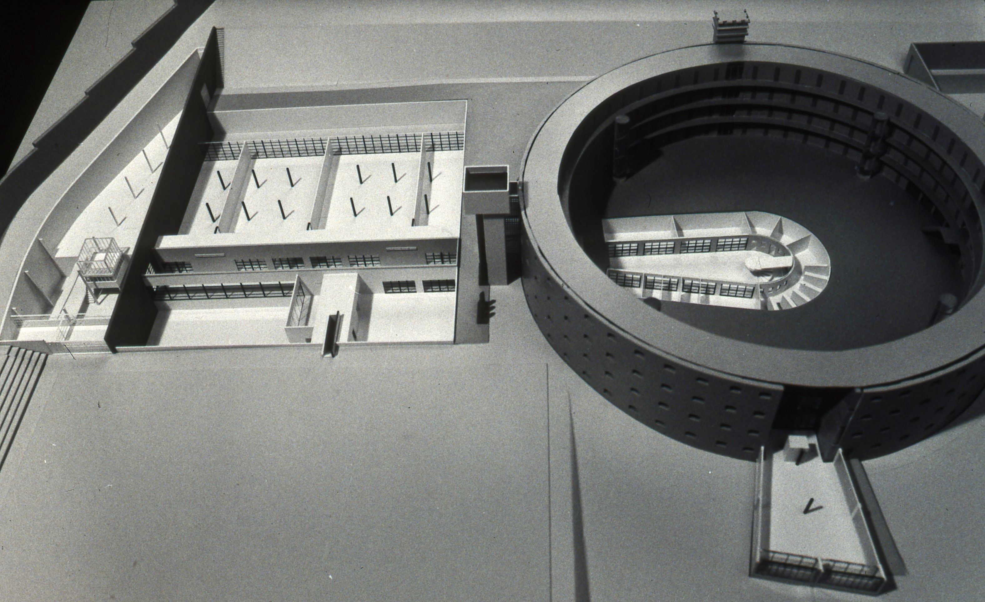 库佩尔全景监狱-31
