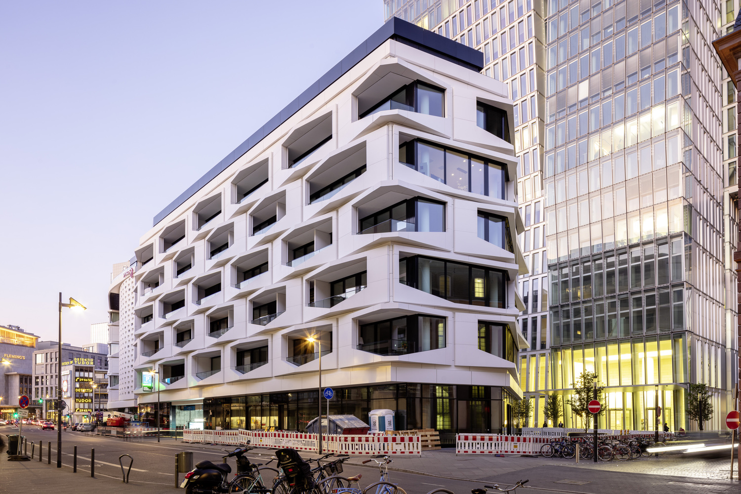 法兰克福 Flare 公寓丨德国法兰克福丨Hadi Teherani Architects-22