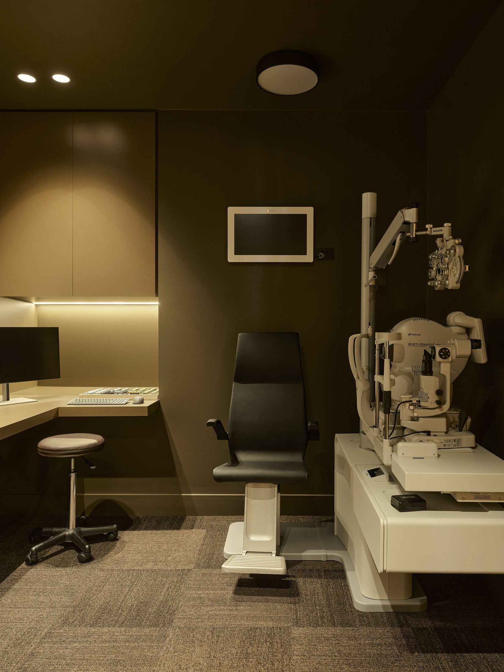 由于Si· Si·没有明确的语境，难以准确判断其含义，无法提供准确的翻译 丨澳大利亚墨尔本丨Kennedy Nolan-37