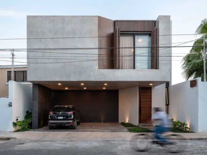 11 米长方形土地上的二层阁楼住宅-11