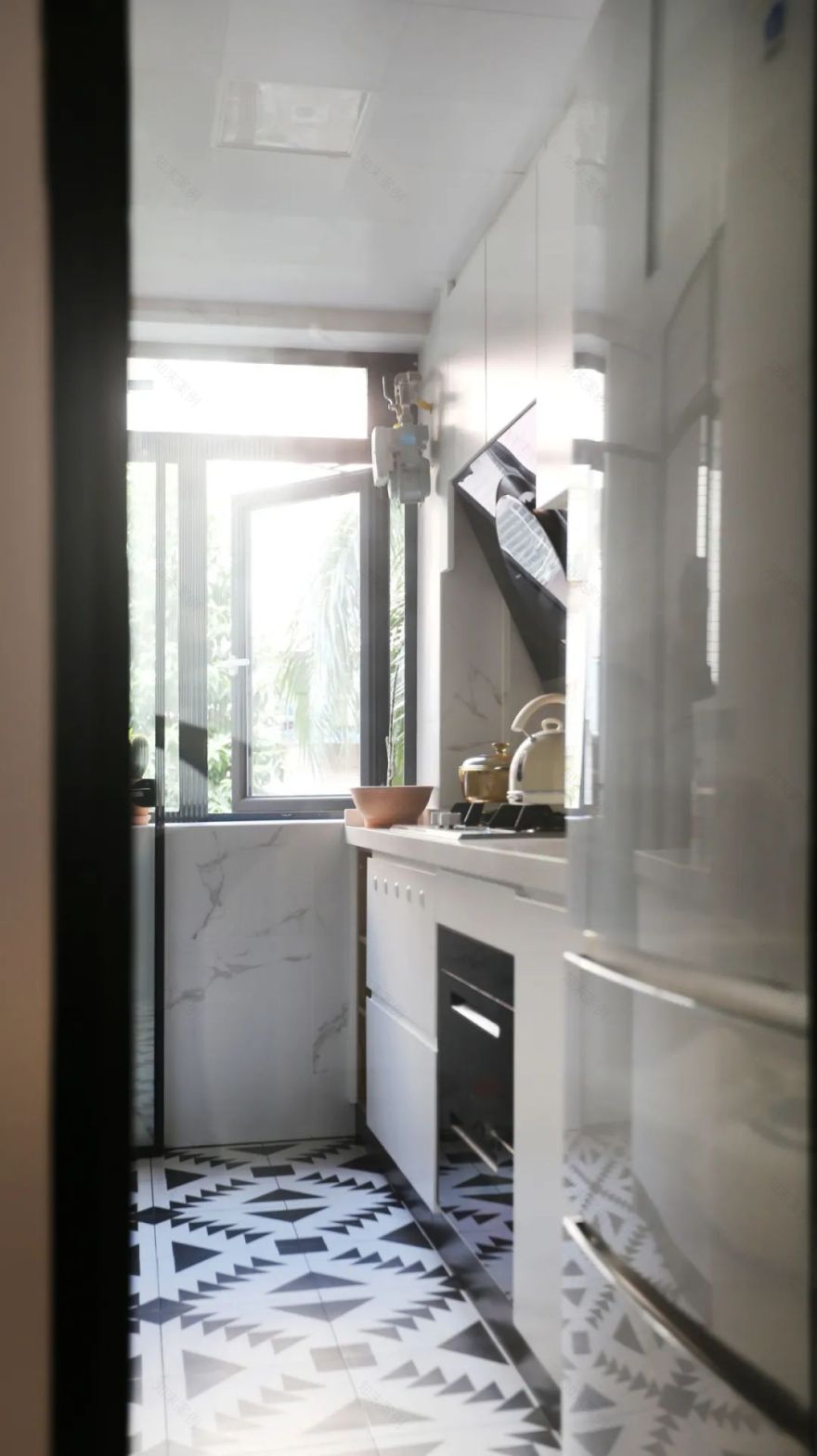 64㎡老房逆袭 | 定制橱柜、移门改窗,收纳击败 90% 小户型-195