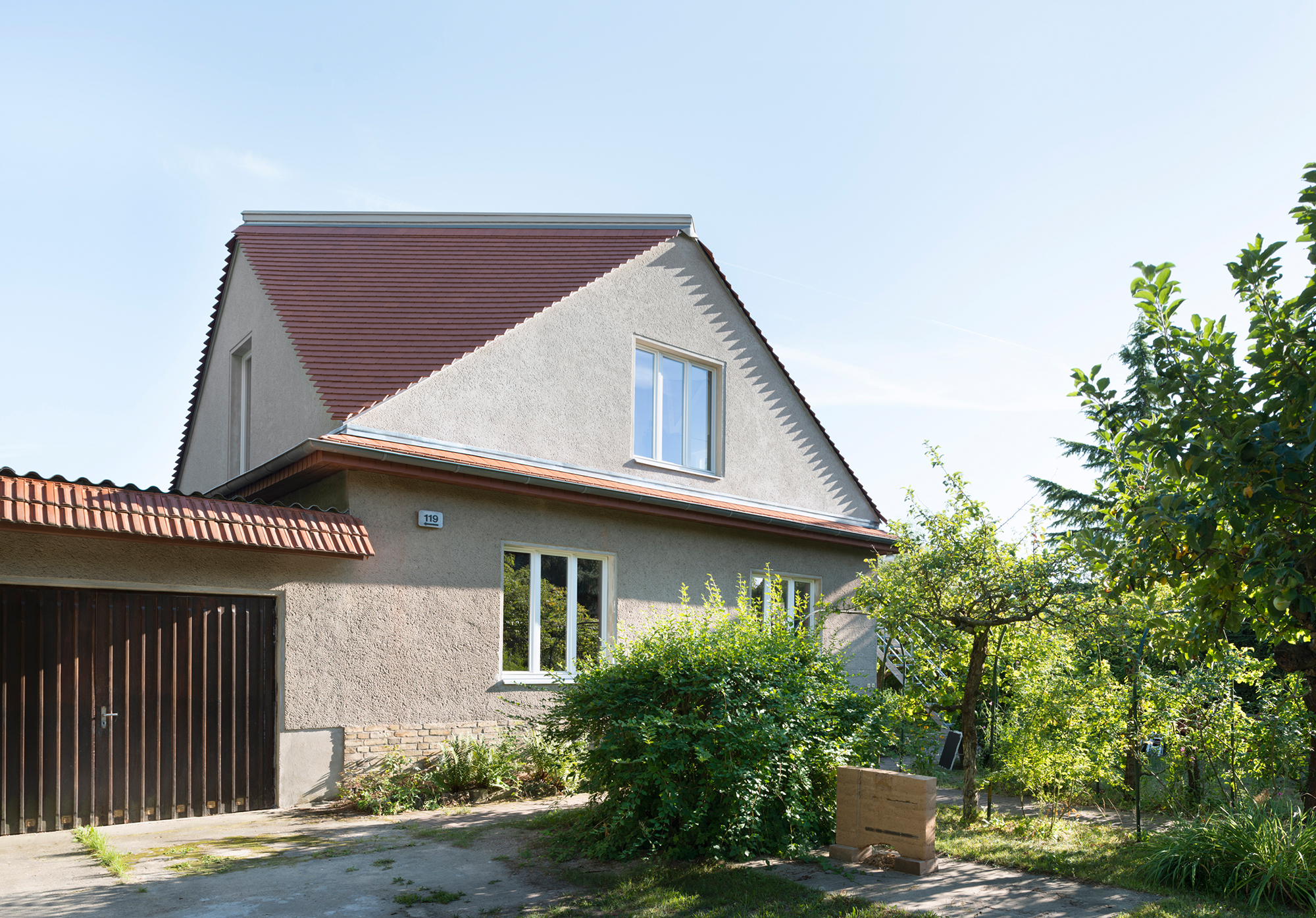 Falkensee夯土房屋及屋顶扩建项目丨德国丨Gereon Legge,ZRS建筑与工程事务所等-23