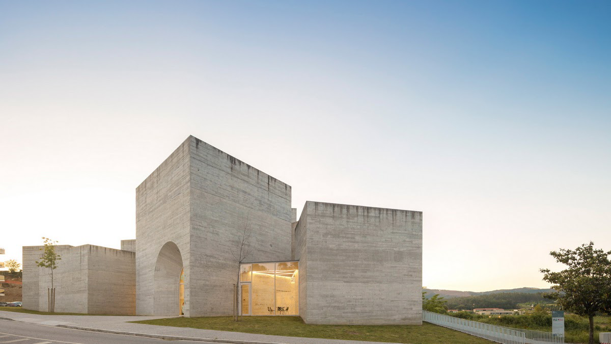 Romanesque - sự chuyển tiếp giữa hiện tại và quá khứ La Mã xa xôi| Spaceworkers Studio-0