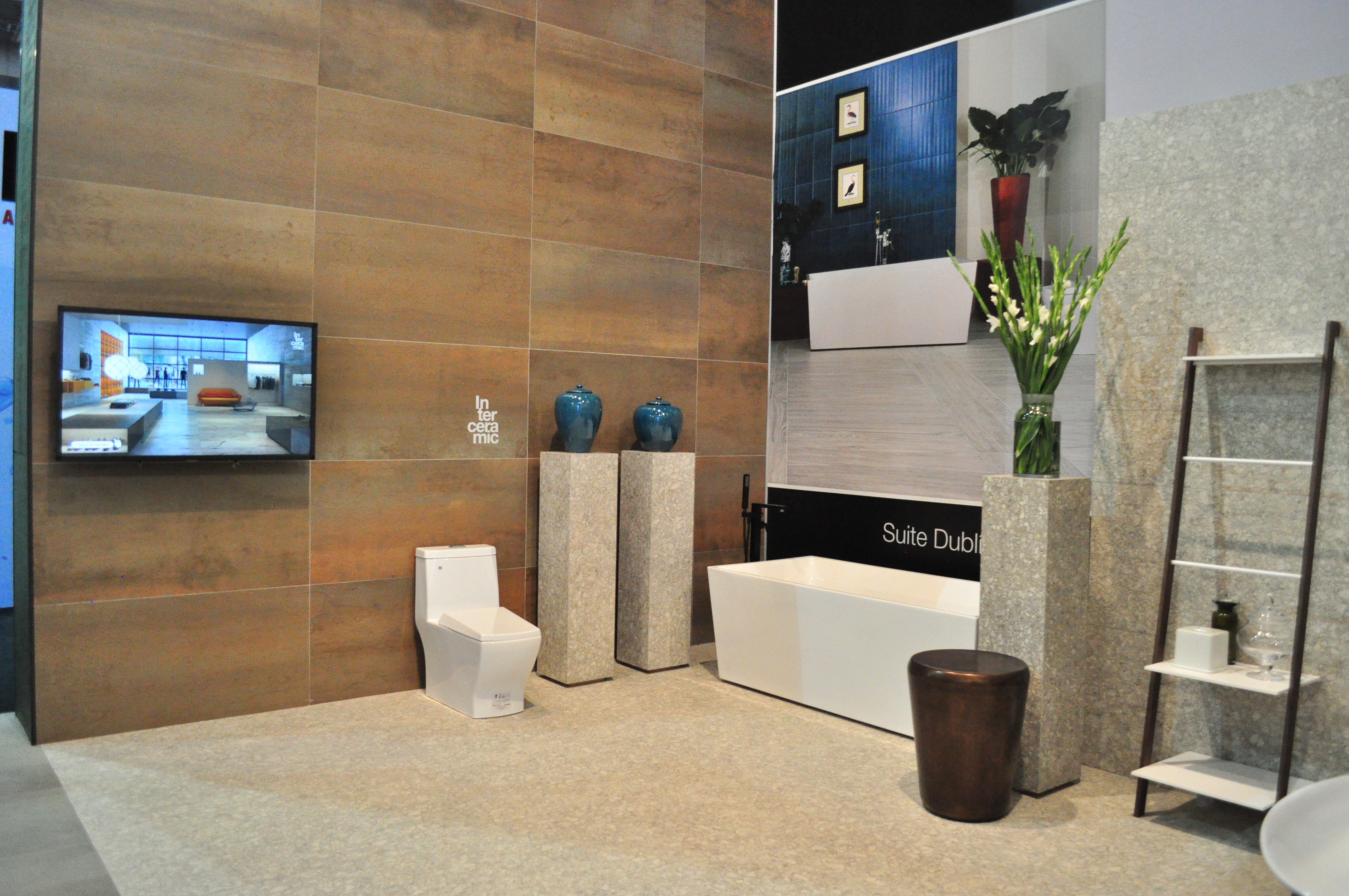 2014 年 Expo Cihac 展位设计——Interceramic Design 的商用展示空间-12