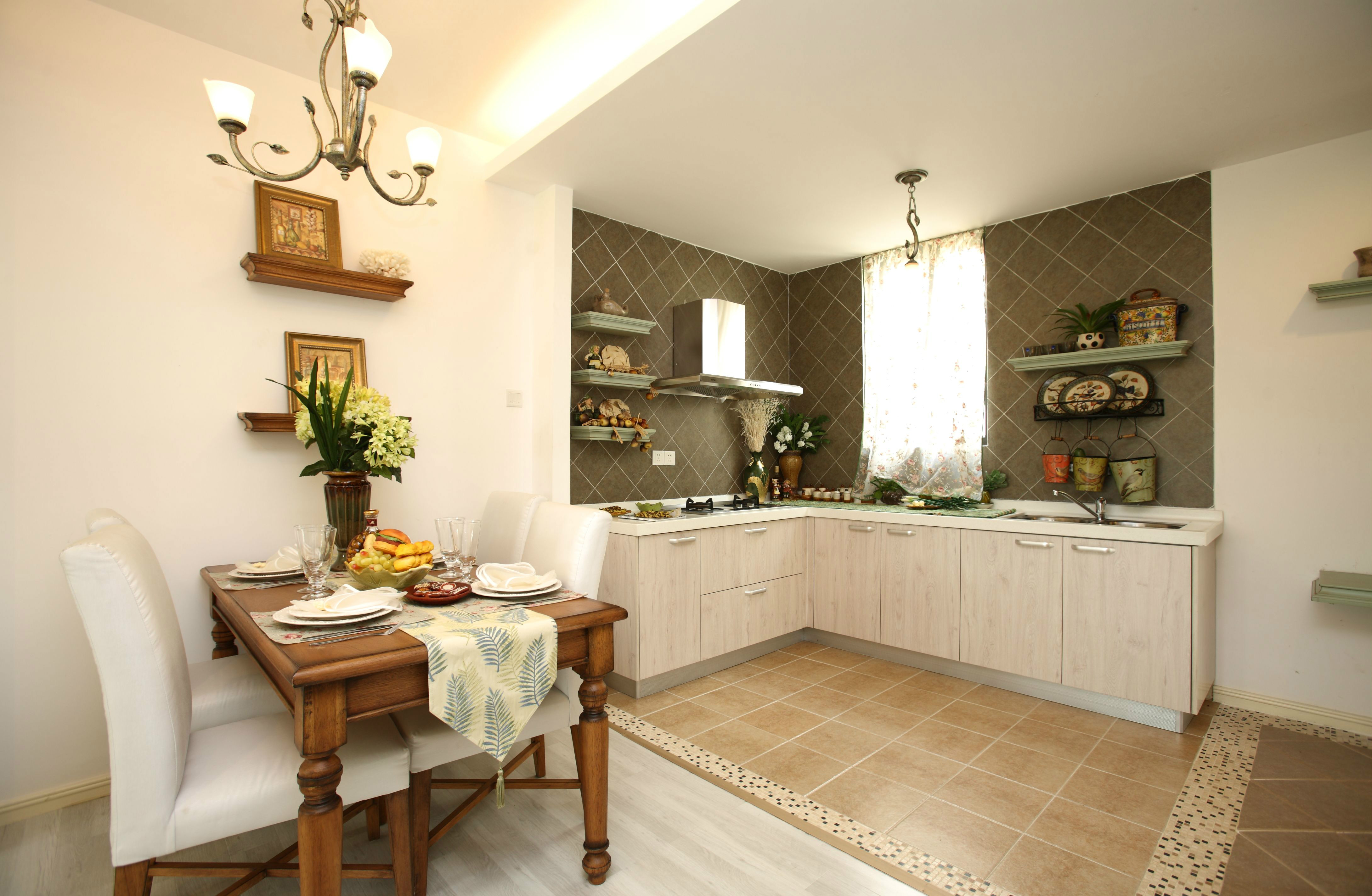 万怡室内艺术设计 云星地产钱隆天下  青花年代-8