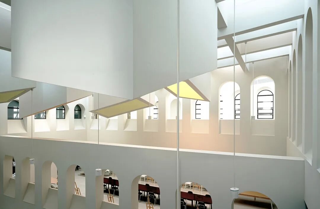 新作｜贵州传媒职业学院图书馆及信息中心-46