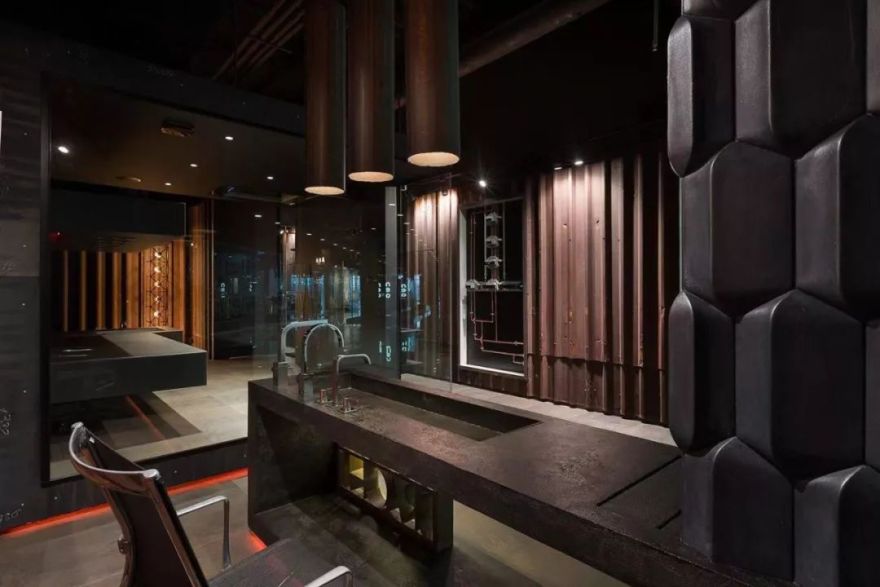 21 世纪科技时代卫浴展厅设计-4