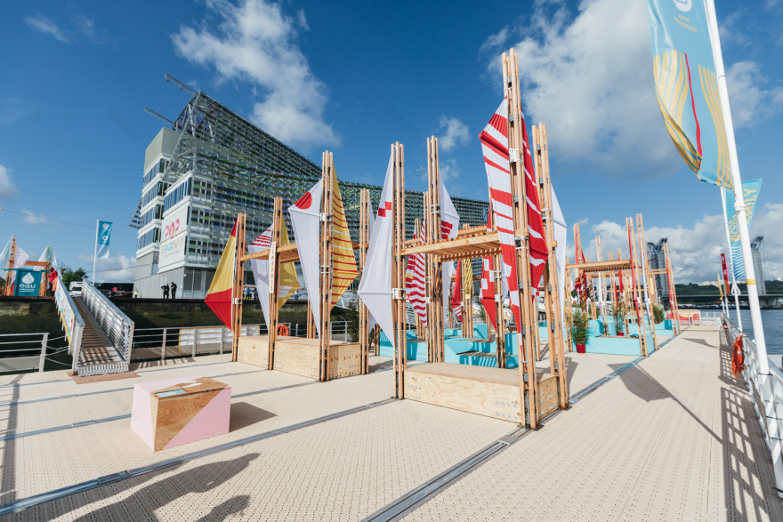 法国鲁昂临时公园·绚丽多彩的帆船造型-32