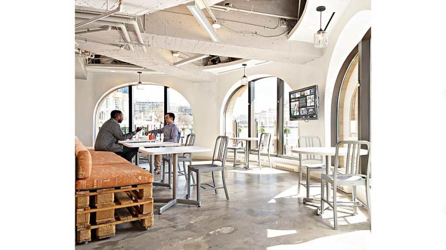 政治广告专家的活力办公空间-8