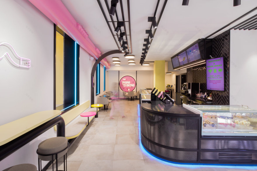 波普风冰淇淋店-32