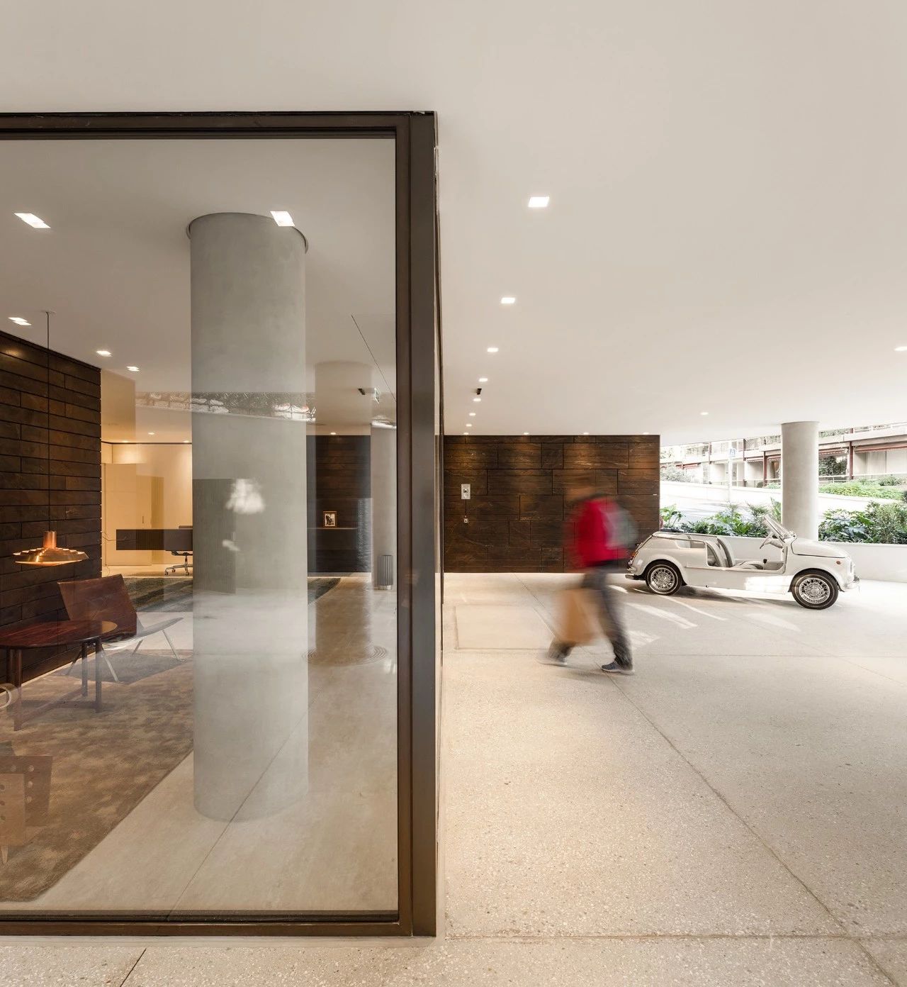 优雅简约的公寓设计丨爱尔兰卡洛丨Isay Weinfeld-30