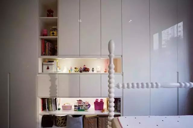 140㎡开放式空间，衣帽间、储物间一应俱全，逆天设计让家翻倍-199