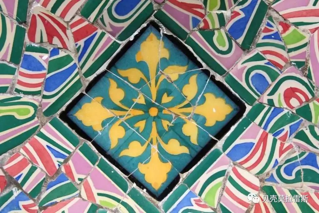 高迪的彩色瓷砖世界——巴塞罗那的维森斯之家-58