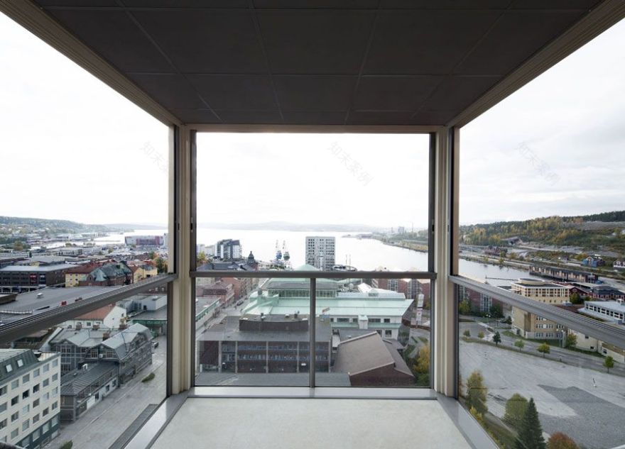 惊艳改造 | 瑞典老法院变身高颜值公寓楼-9