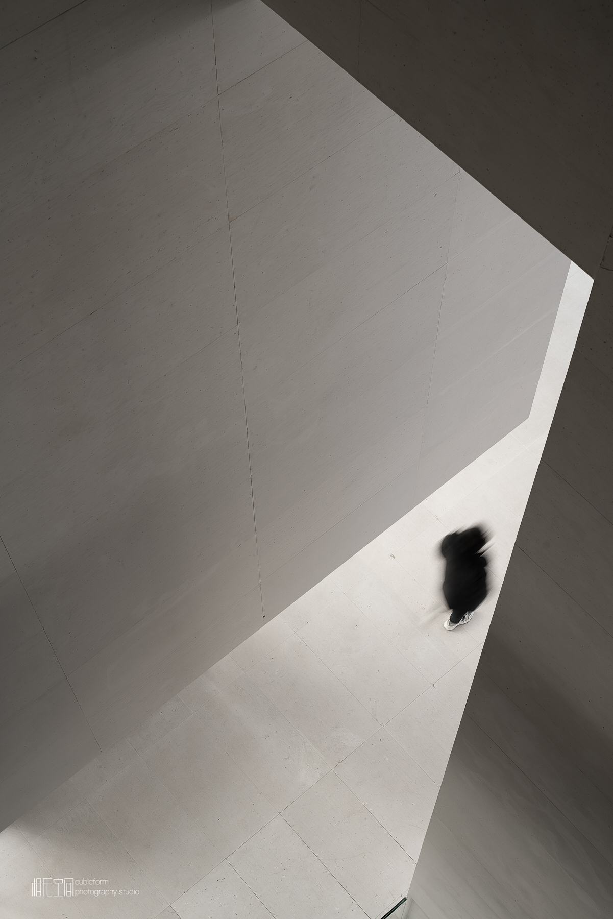 绿地麓云国际营销中心丨中国长沙丨VGC 韦高成设计-0