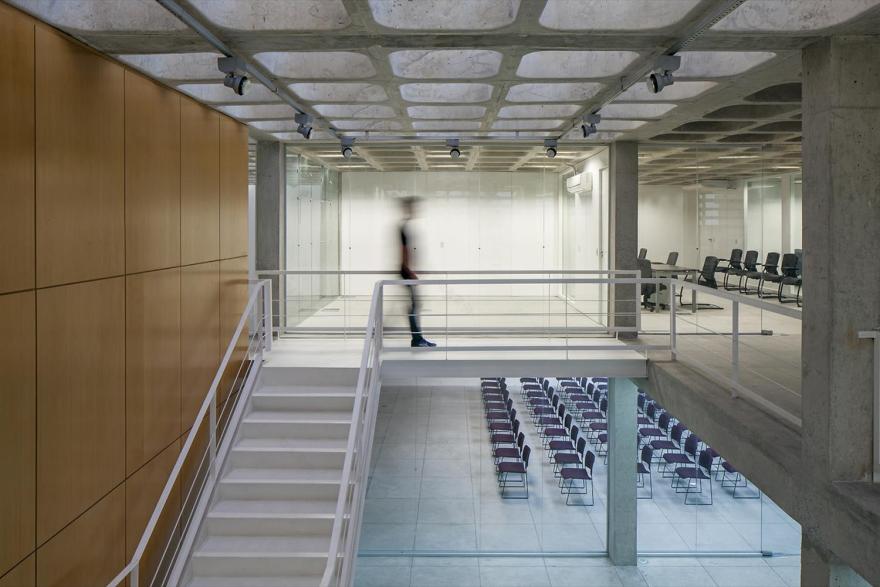 巴西 CREA-PB 政府大楼 | 混凝土与玻璃的完美结合-7