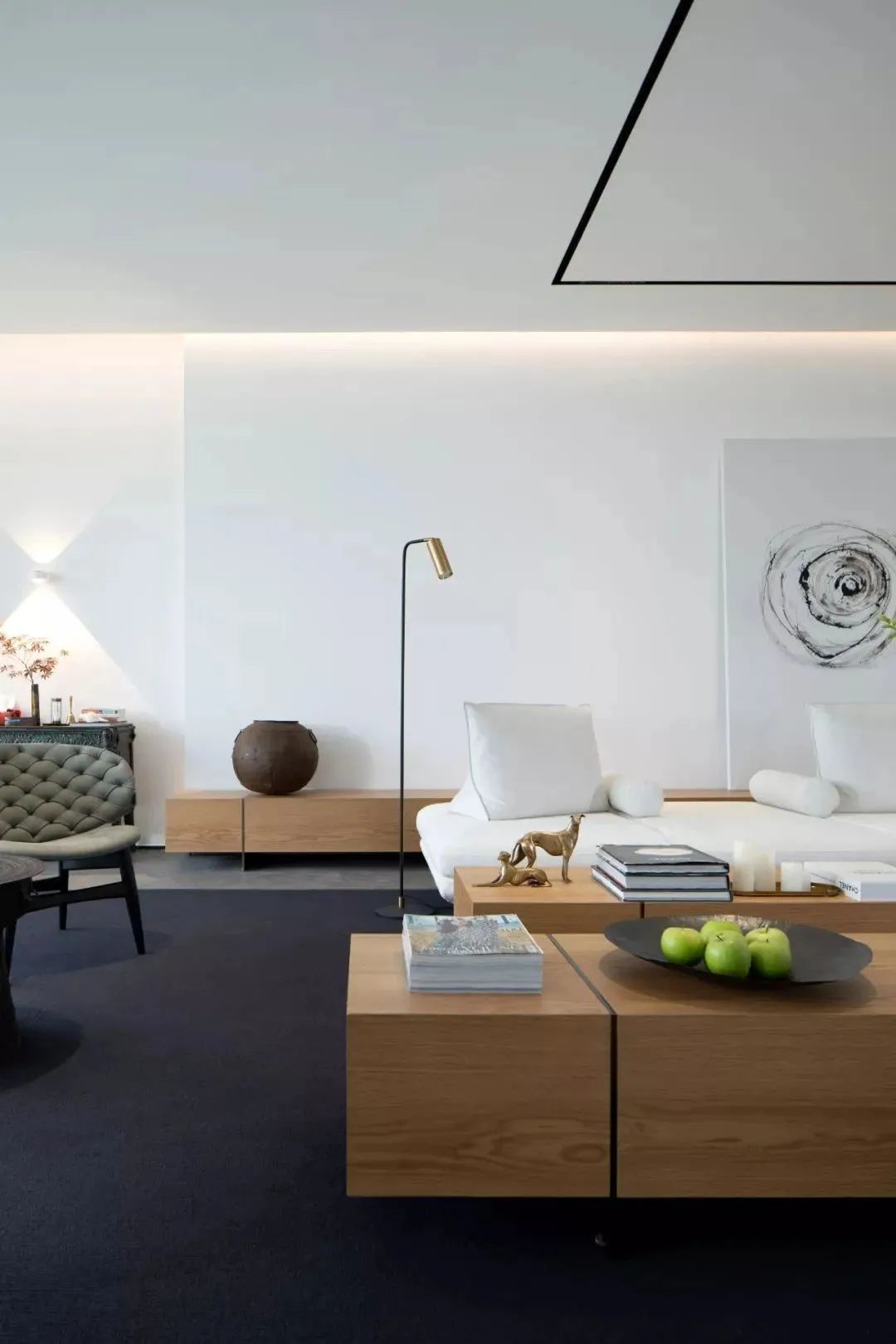 刘雯 700㎡极简工作室丨W.DA 王践设计-37