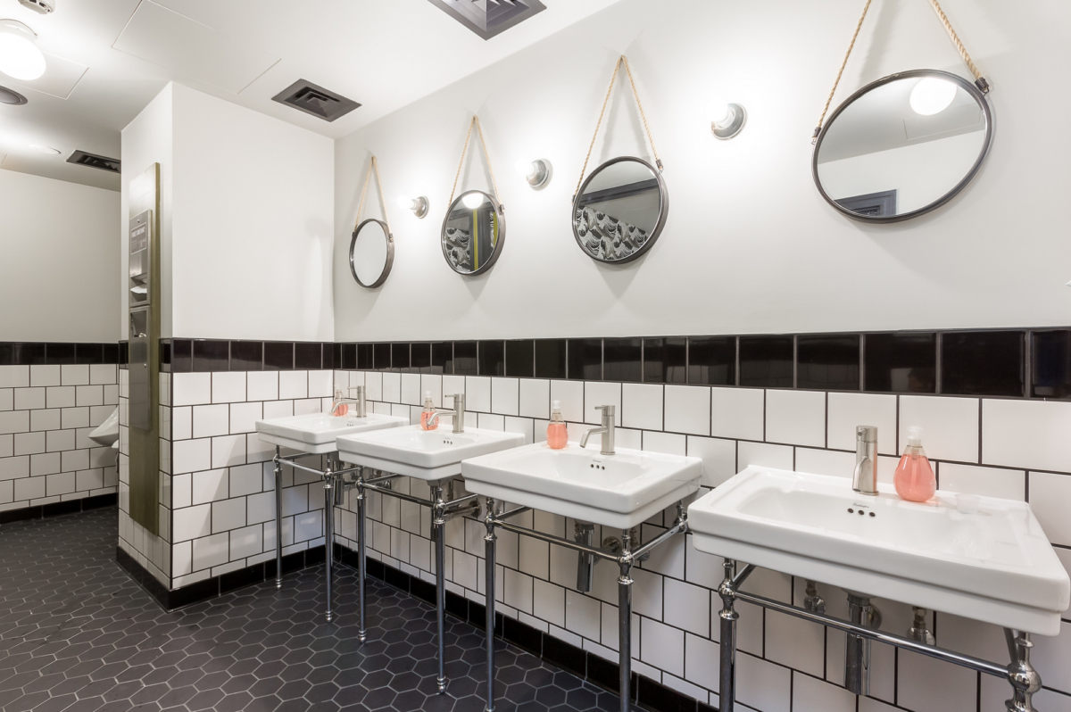 WeWork 沃特豪斯广场联合办公办公室-24