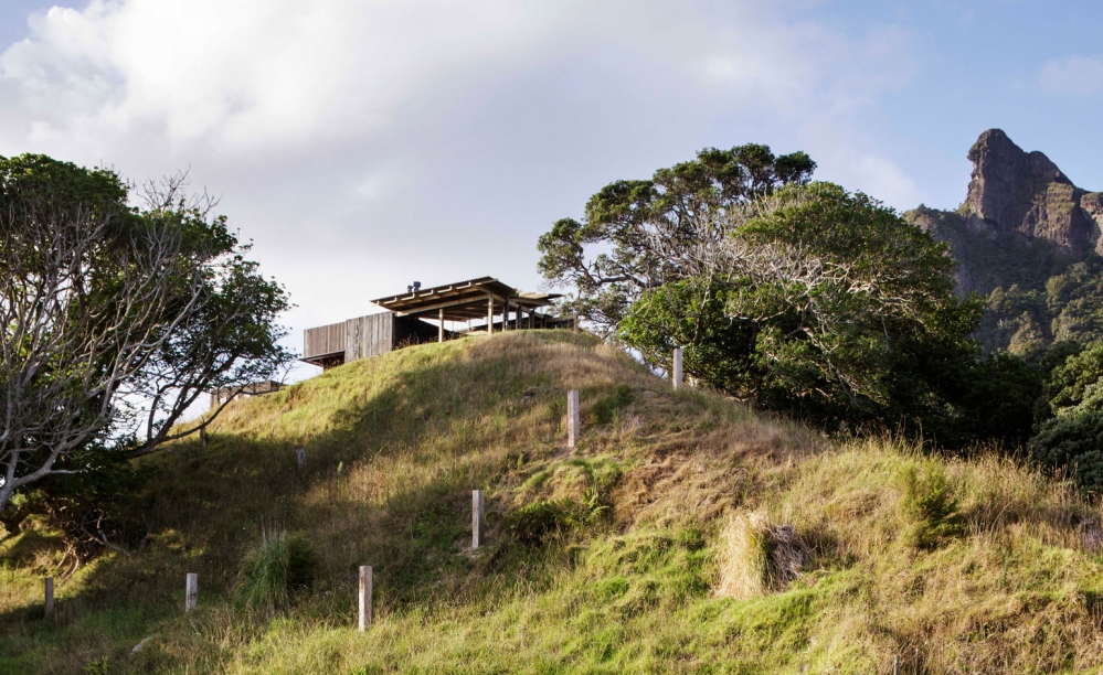 豪华别墅 现代风格[别墅] Herbst Architects' sensitive retreat invites New Zealand's great outdoors inside-5