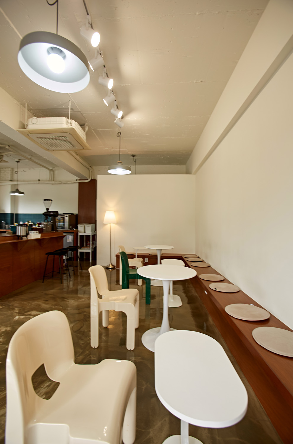 舒适氛围的 17 平米咖啡厅设计-14