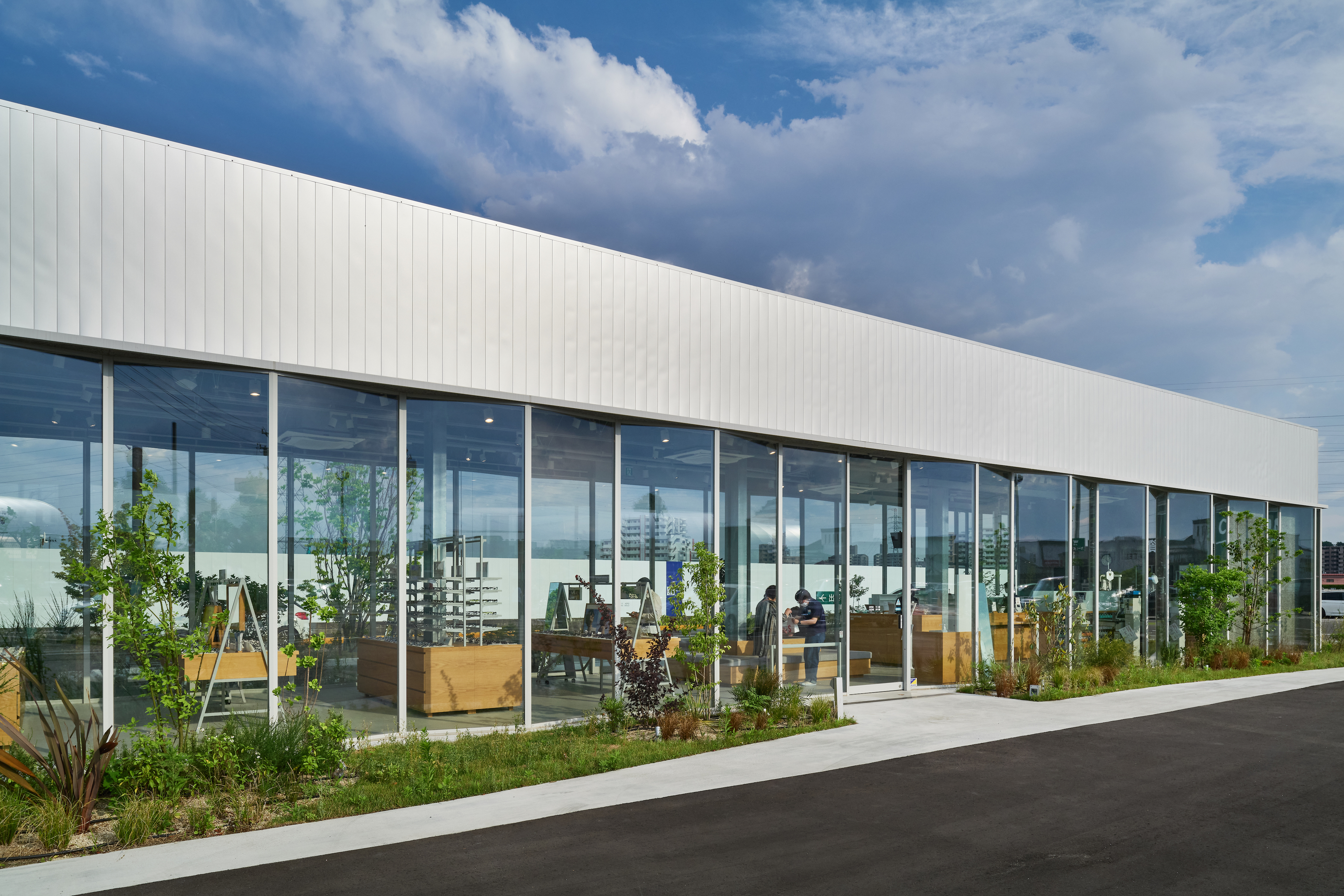 JINS Sendai Izumi 眼镜店丨日本丨Yohei Kawashima architects inc.-34