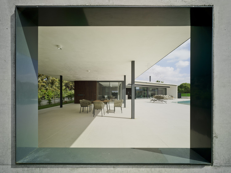 折叠式西班牙乡村住宅设计-7