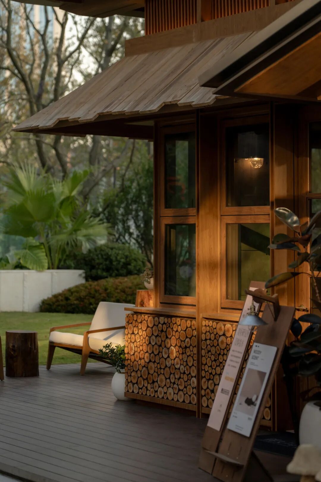 武汉招商·原颂丨中国武汉丨景观成都麦微,建筑汇张思,室内广州燕语堂等-2