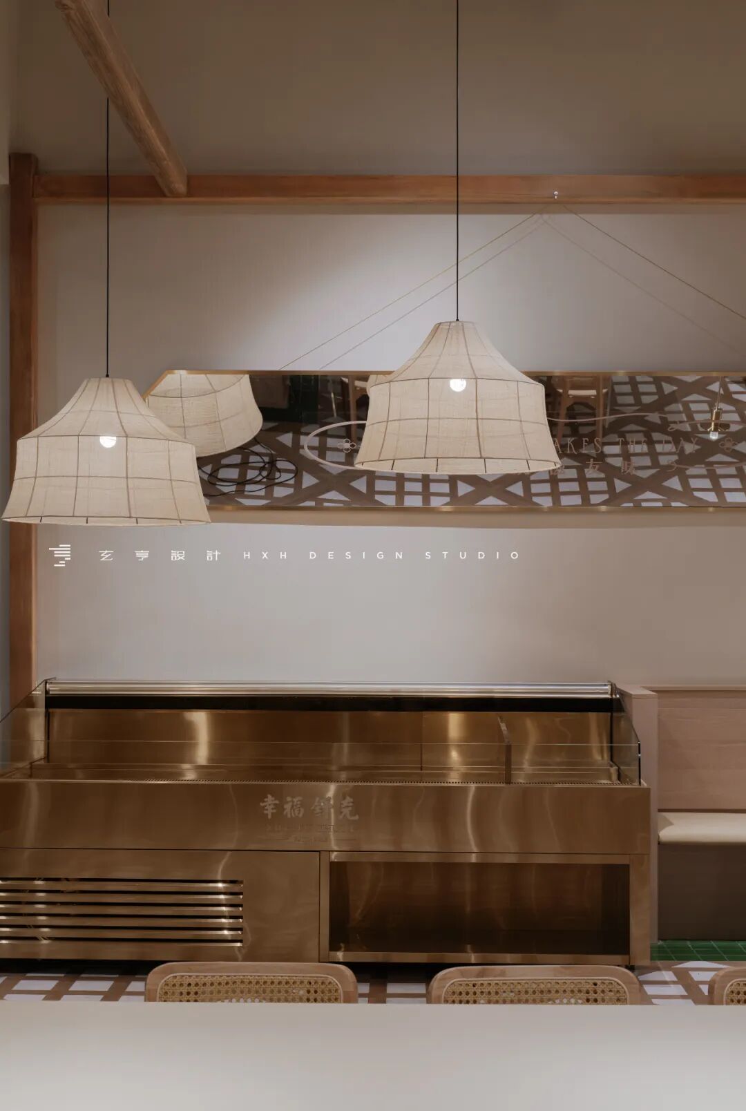 幸福舒克丨木质韵味与几何美学-9