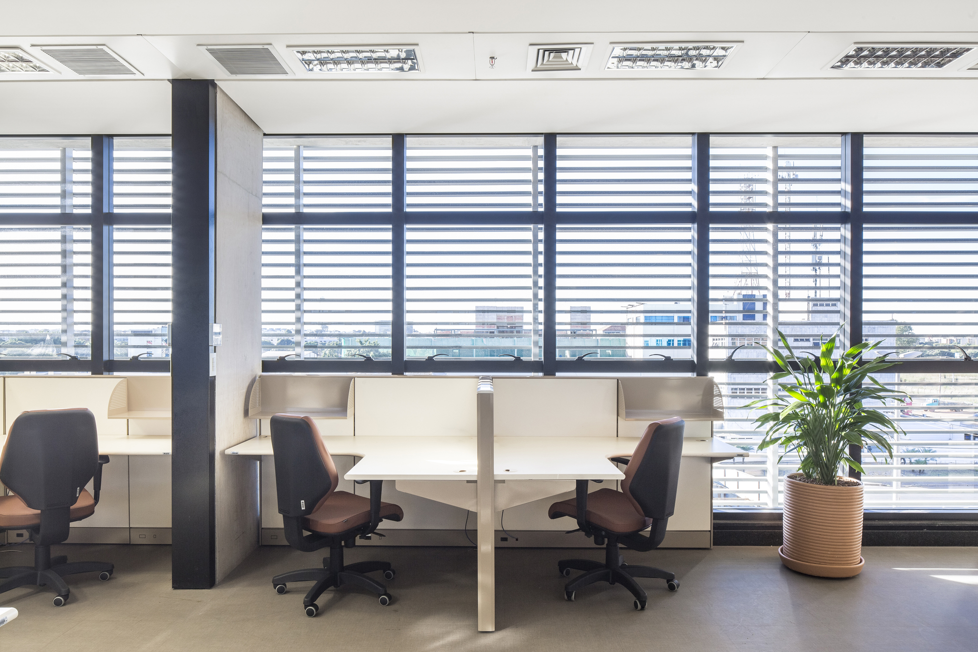 巴西议会供应与管理设施大楼-19