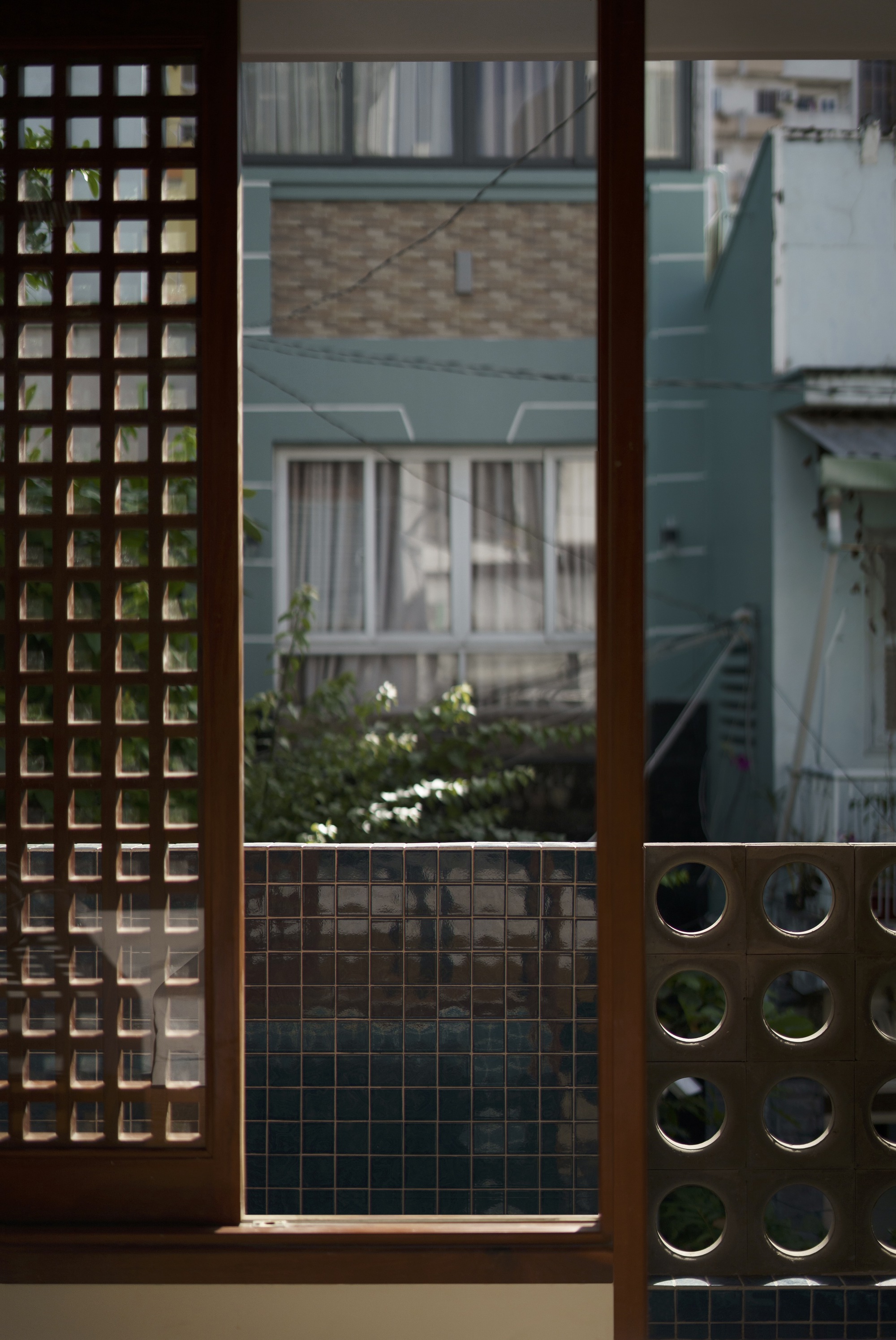 更靠近的房子丨越南胡志明市丨AD+studio-33