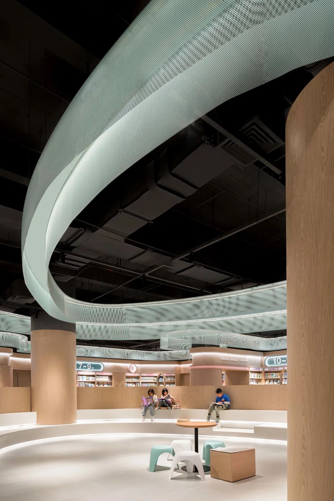 佛山覔书店丨中国佛山丨PANORAMA泛纳设计集团-30